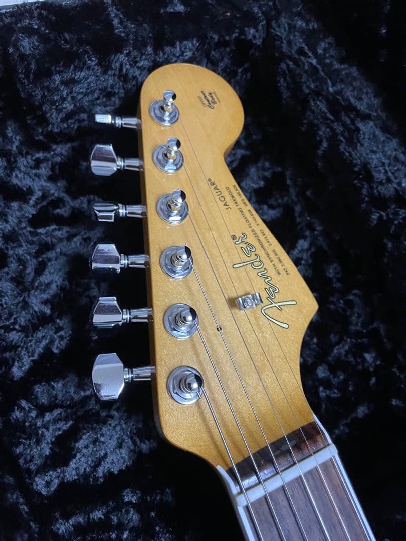 fender  cobain jaguar 今週まで出品