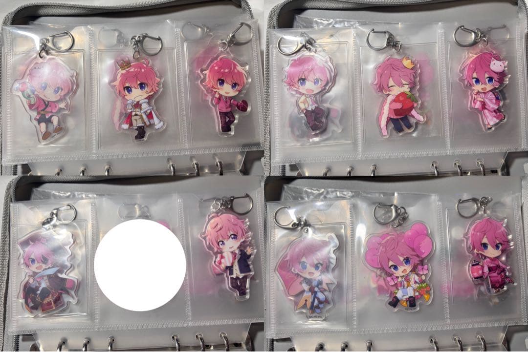 すとぷり　アクリルキーホルダー　シャカシャカアクキー　さとみくん
