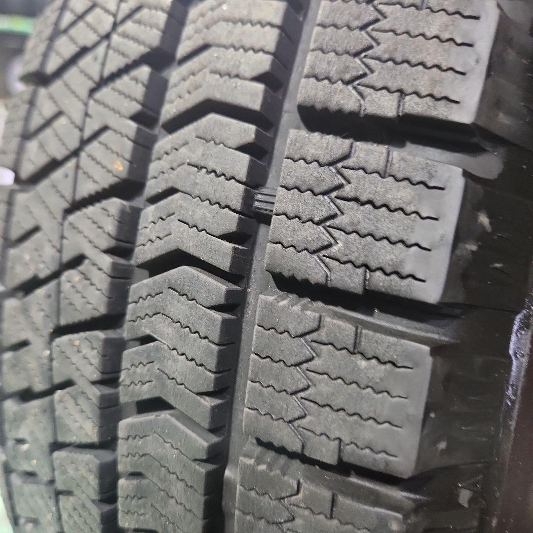 205/60R16　スタッドレス　4本セット 23年製