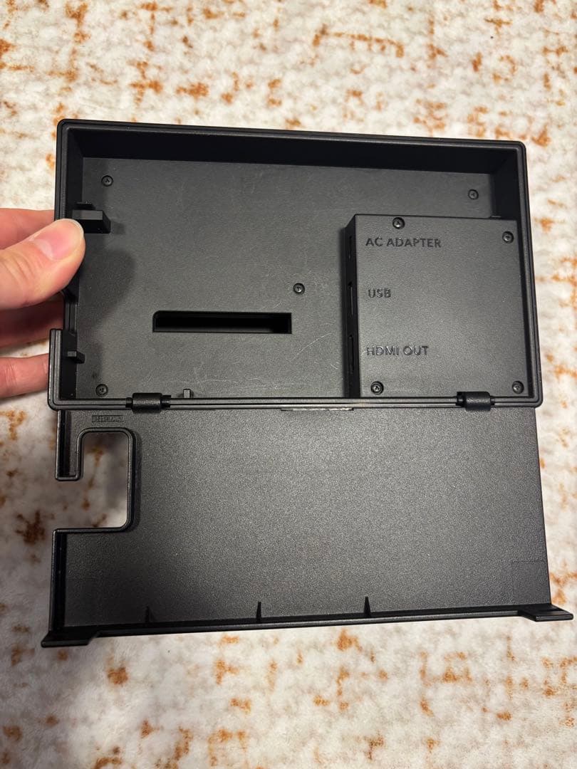 【中古】Nintendo Switch 本体 /箱無し商品
