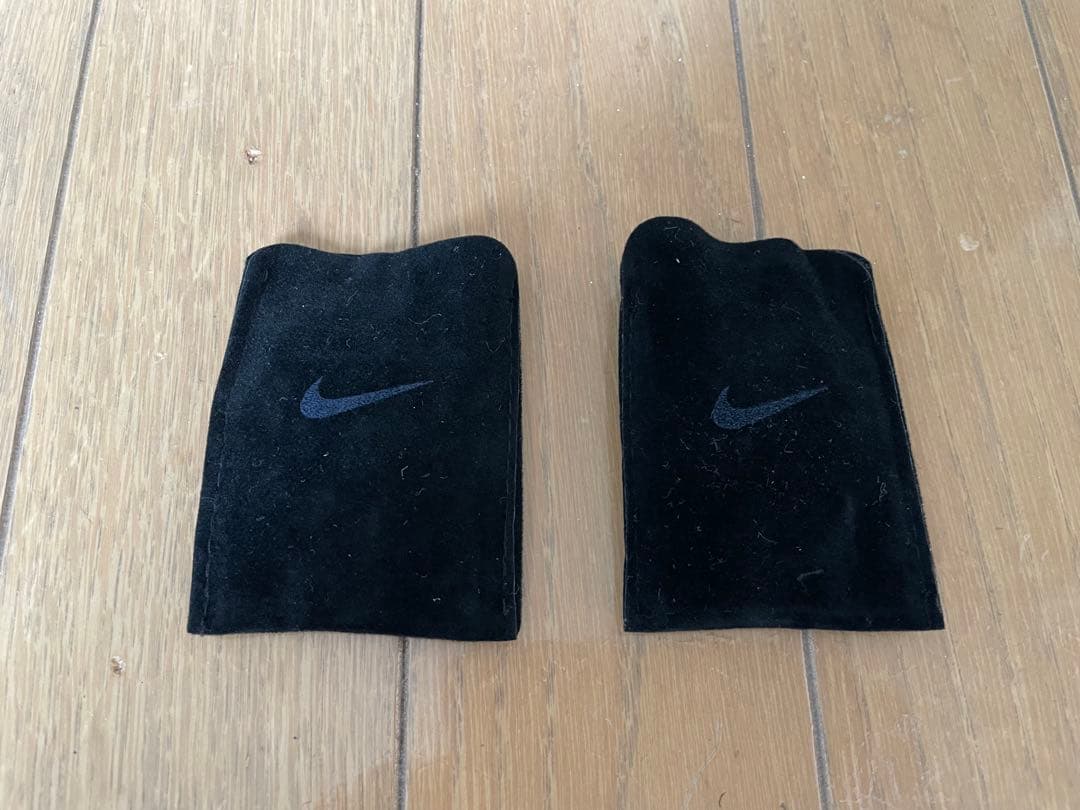 Nike シルバー スポーツサングラス　美品　元箱付属品完備