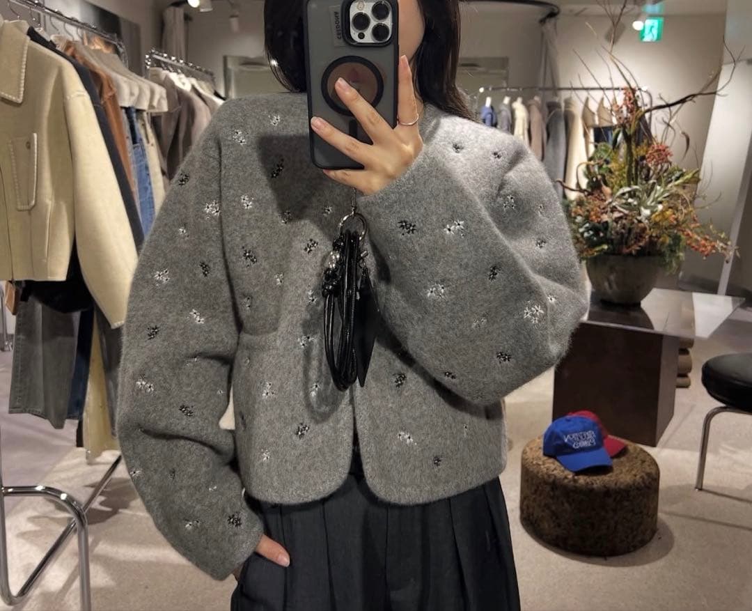 neko★新品タグ付き 定価23,100円 CREDONA ウール