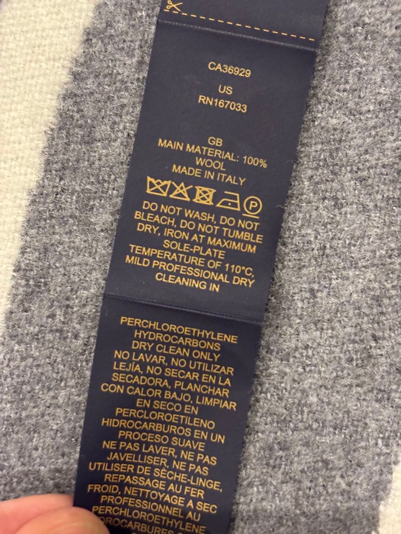 【正規品】LOUIS VUITTON ヴィトンマフラー・LV メダリオン