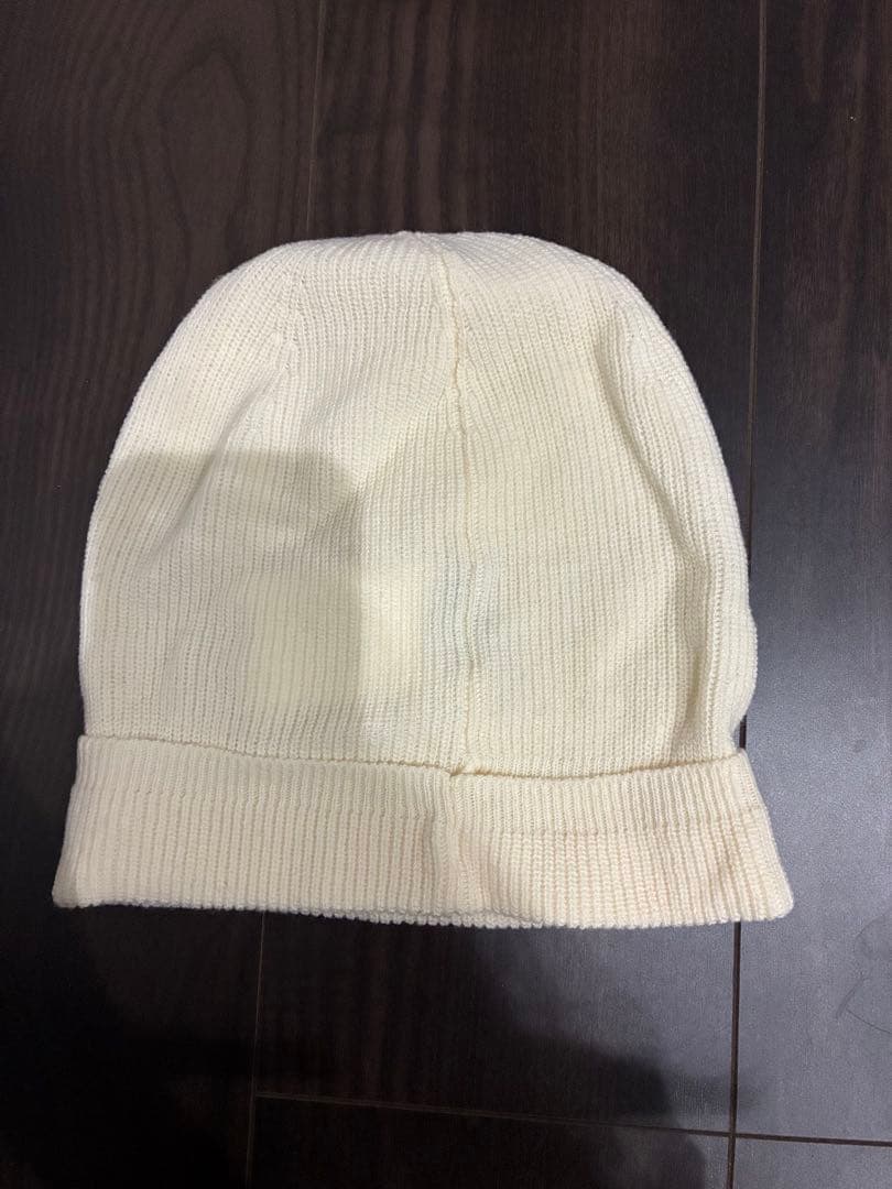 【美品】MONCLER ニット帽 クリーム色