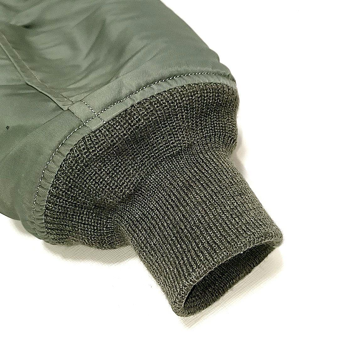 美品★UNITED CARR　中綿　ナイロン　牛革レザー　MA-1　オリーブ