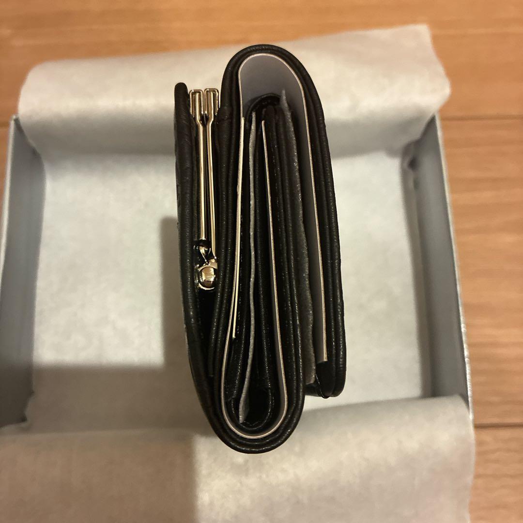 ୨ৎ⋆꙳ ヴィヴィアン　三つ折り　財布　新品未使用