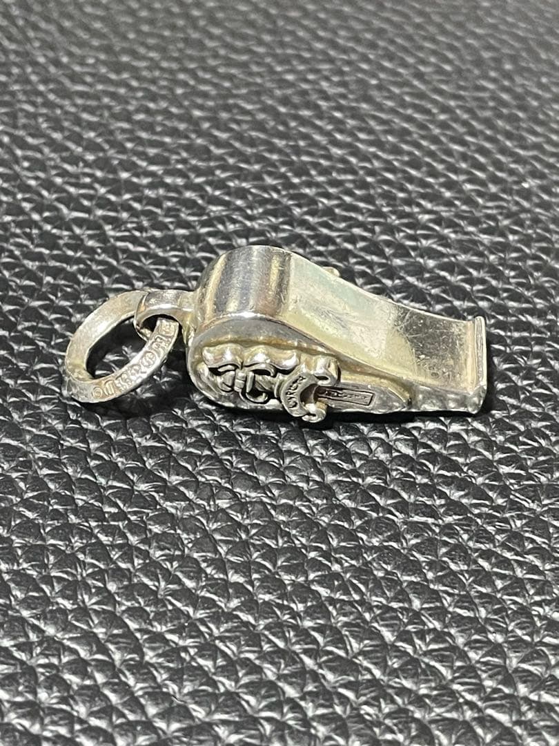 アクセサリー Chrome Hearts Tiny Whistle Charm Dagger