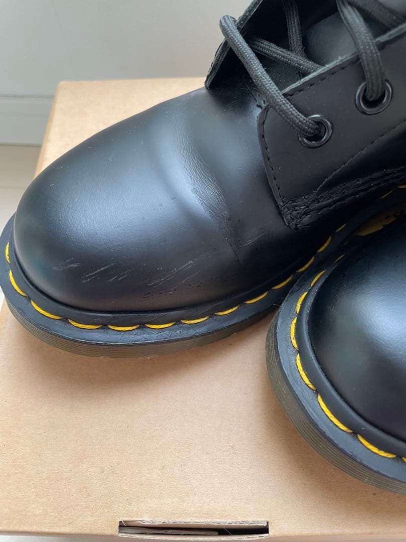 Dr. Martens ブラック8ホールUK5 24〜24.5cm