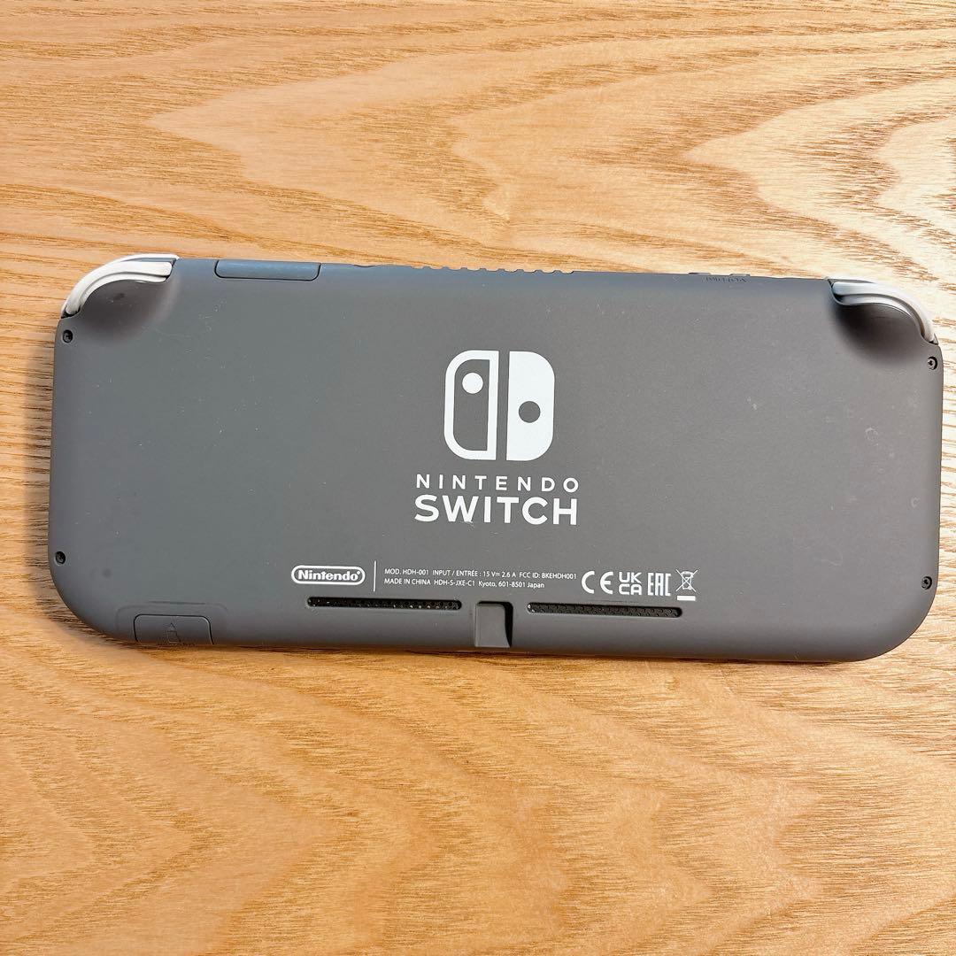 ❣️Nintendo SwitchLight❣️ブラック❣️ジャンク品❣️
