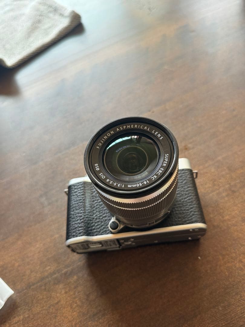 Fujifilm X-A1 ズームレンズキット