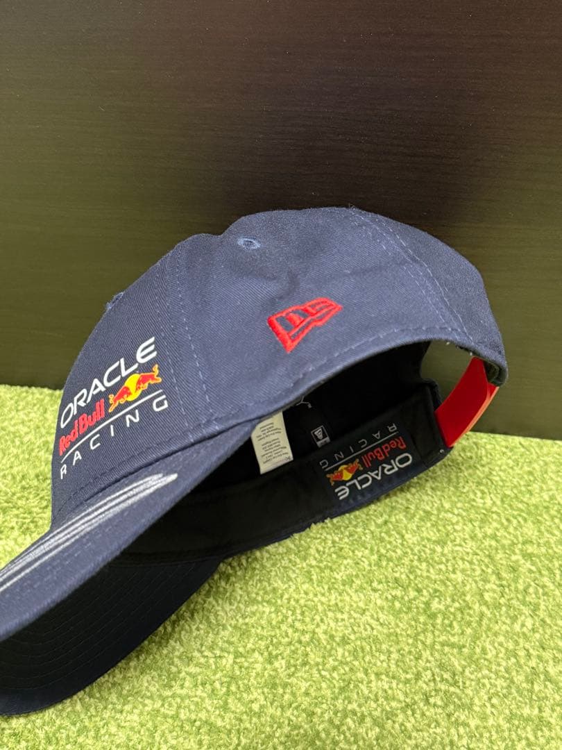F1　レッドブル　リアムローソン　直筆サイン　キャップ　帽子
