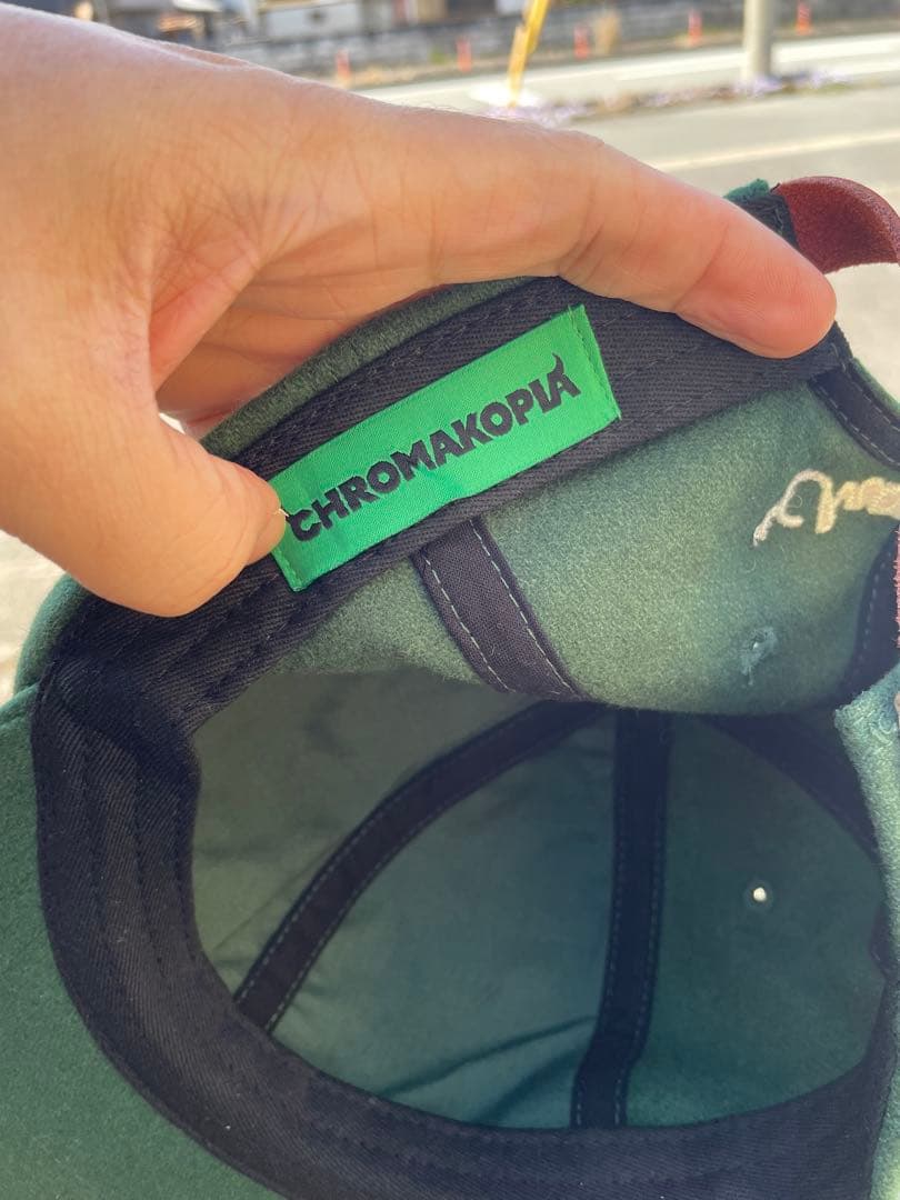 帽子 CHROMAKOPIA CAP