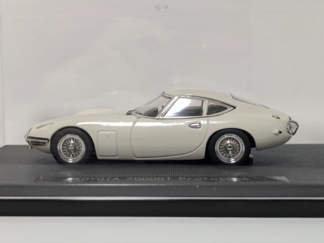 エブロ 1/43 トヨタ 2000GT プロトタイプ