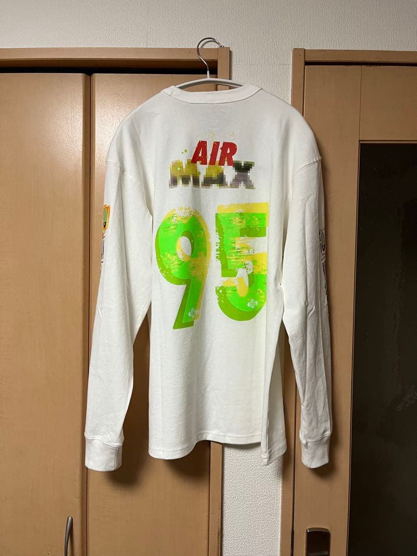 ナイキエアマックス95 ロングスリーブ Sサイズ