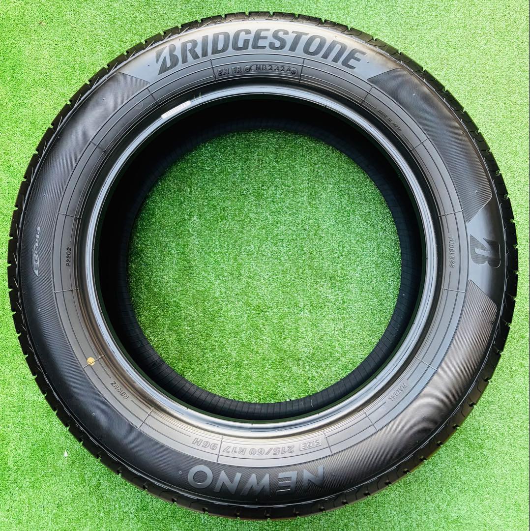 ほぼ新品ブリヂストン ニューノ 215/60R17. 24年製23週目タイヤ4本