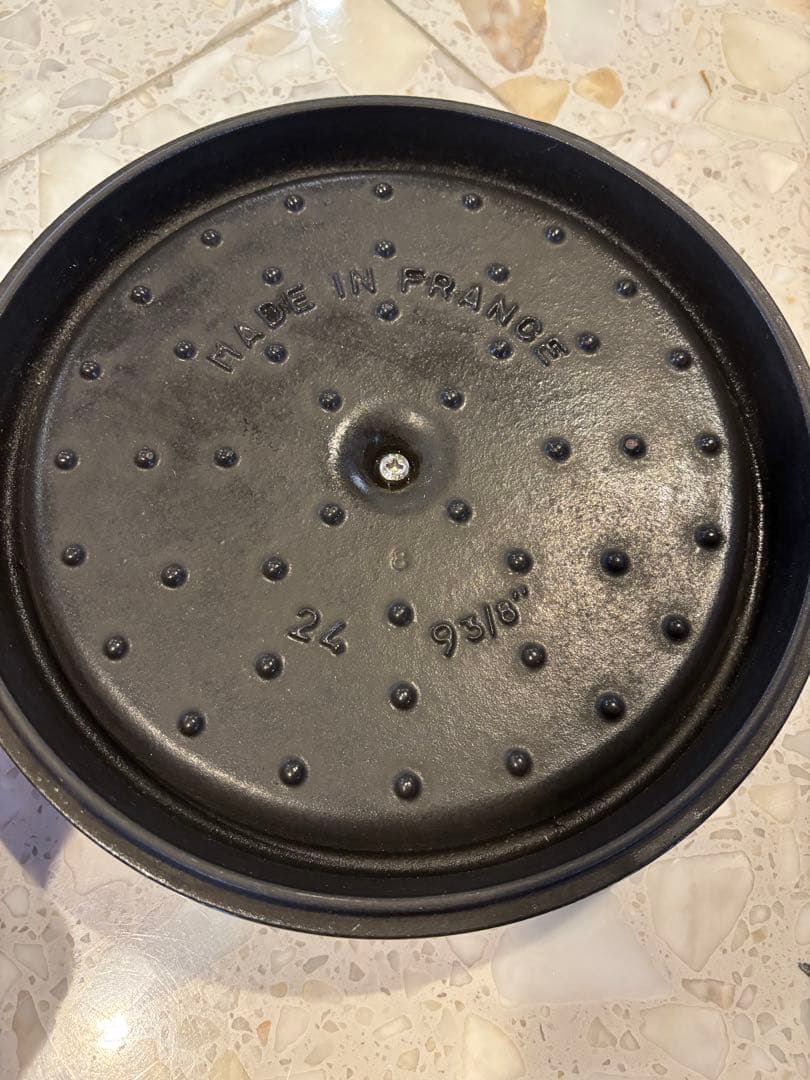 美品　ストウブ(Staub) ピコ ココット ラウンド グレー 24cm
