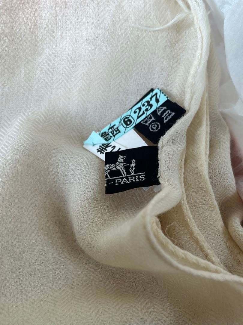 クリーニング済み　HERMES スカーフ　大判　ストール　マフラー