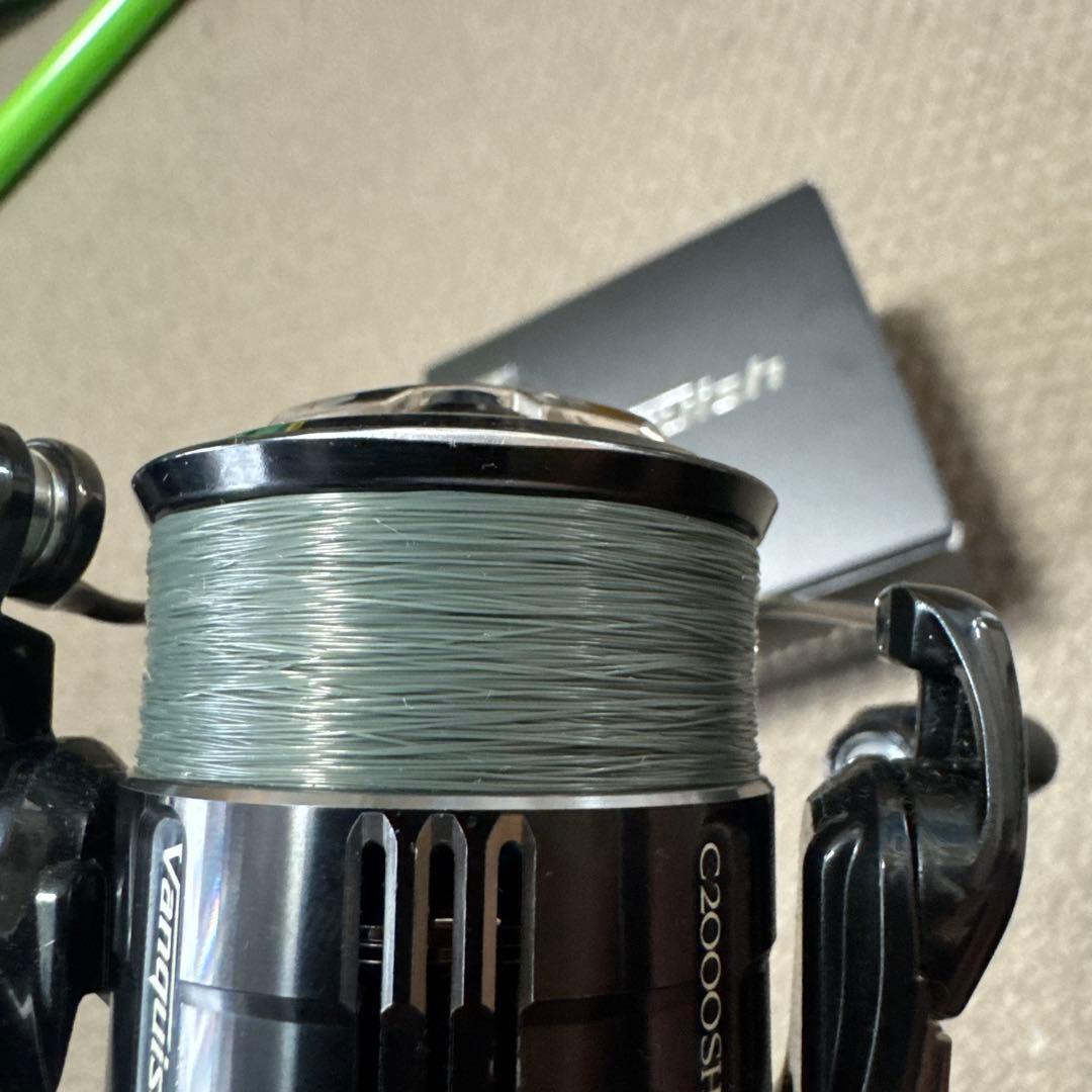 SHIMANO 19VanquishC2000SHG美品　予備スプール付