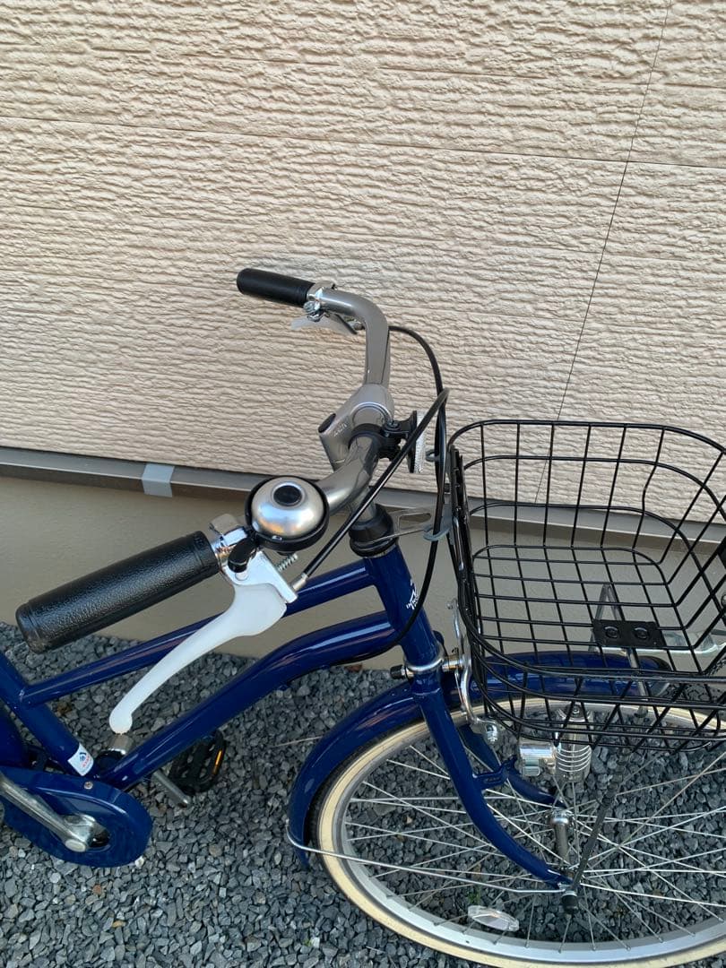 自転車　24インチ　(ヘルメット付き)