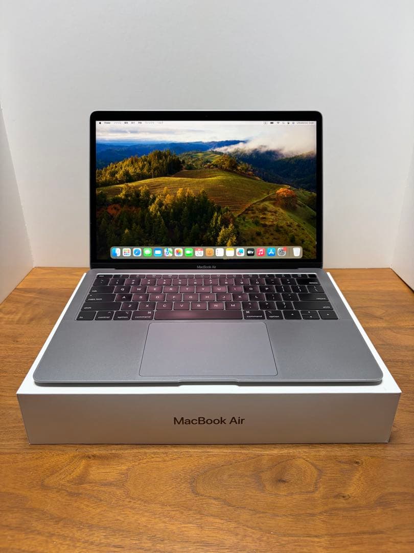 美品❗️MacBook Air 2019スペースグレi5 256GB USキー