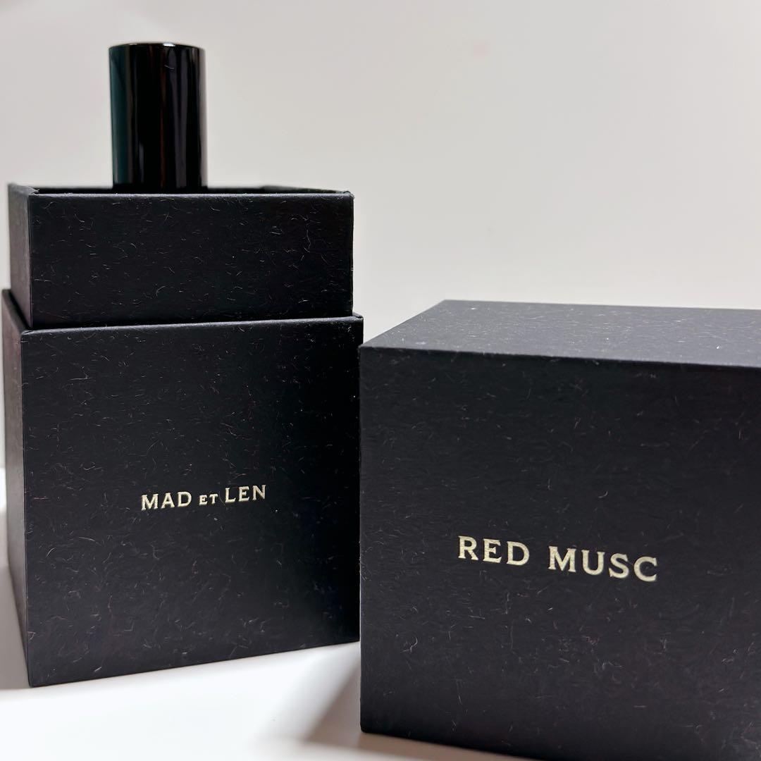 新品同様☆マドエレン　パルファンミスト　レッドムスク　50ml