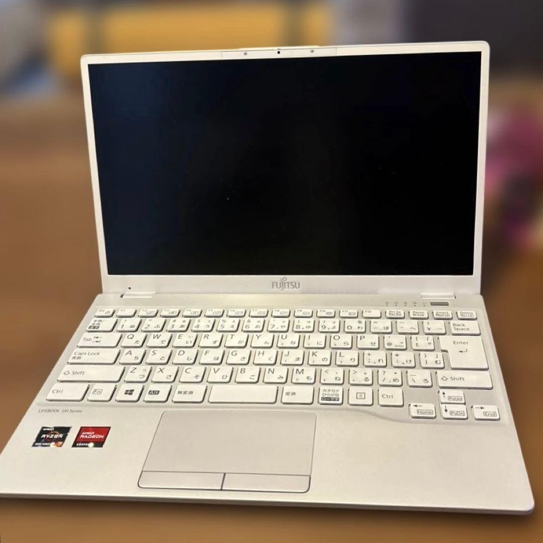 富士通　LIFEBOOK UH75/F3 ジャンク品