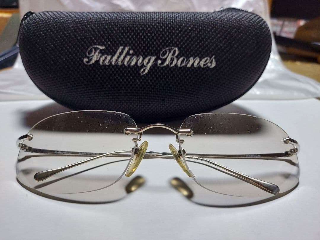 Falling Bones フラットレンズ サングラス　岩城滉一愛用品