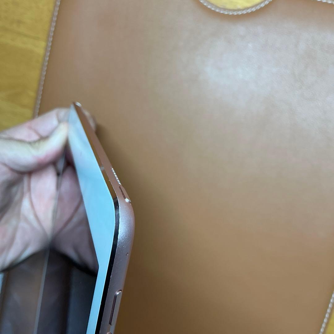 iPad Pro 9.7インチ 32GB Wi-Fiモデル（ローズゴールド）
