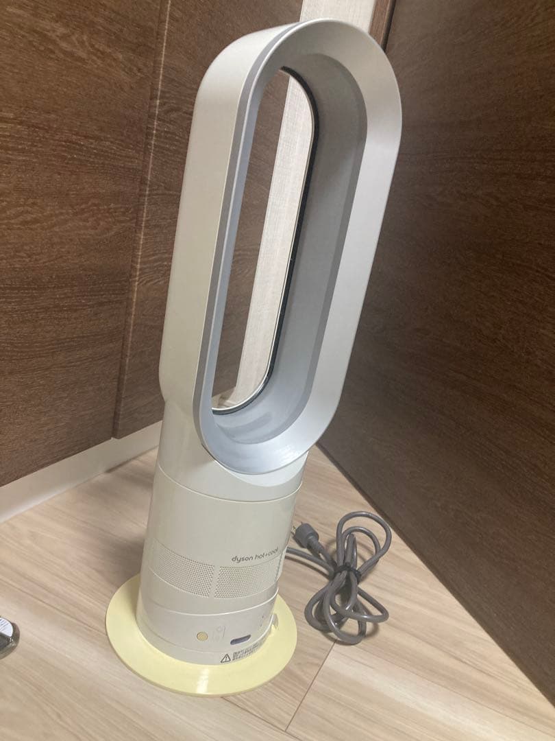 ダイソン　dyson HOT＆COOL【マグネットリモコン収納付】