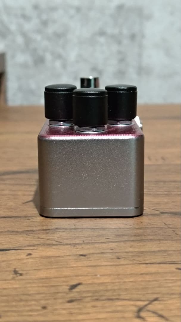 ま*ん様 美品　One control CRIMSON RED BASS PRE