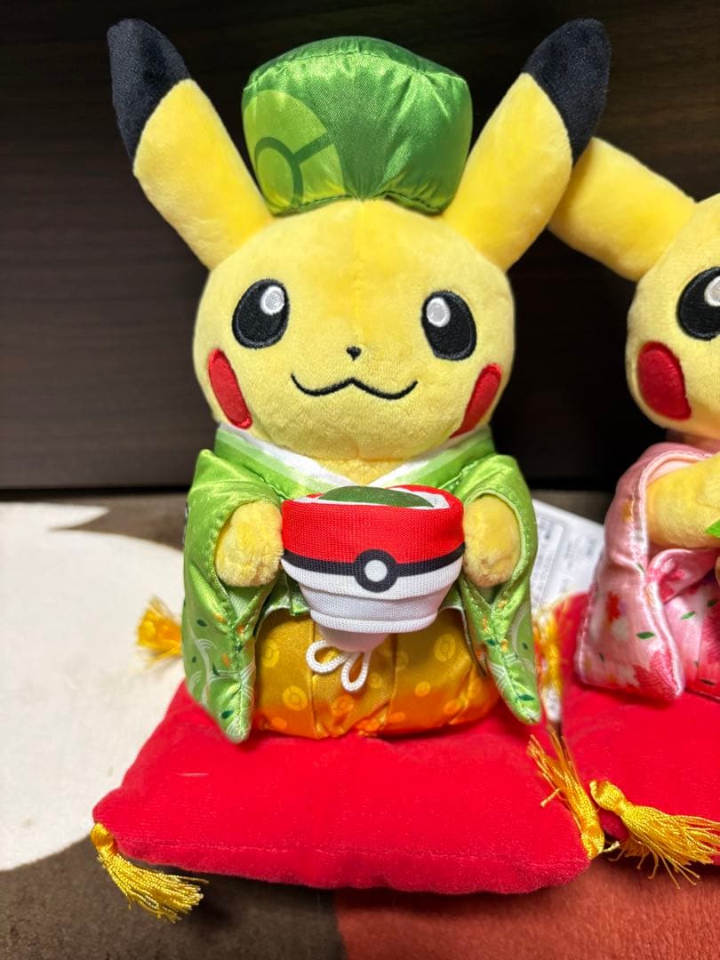 タグ有 ポケモンセンターキョウト限定 はんなりお茶会ごっこピカチュウ ぬいぐるみ