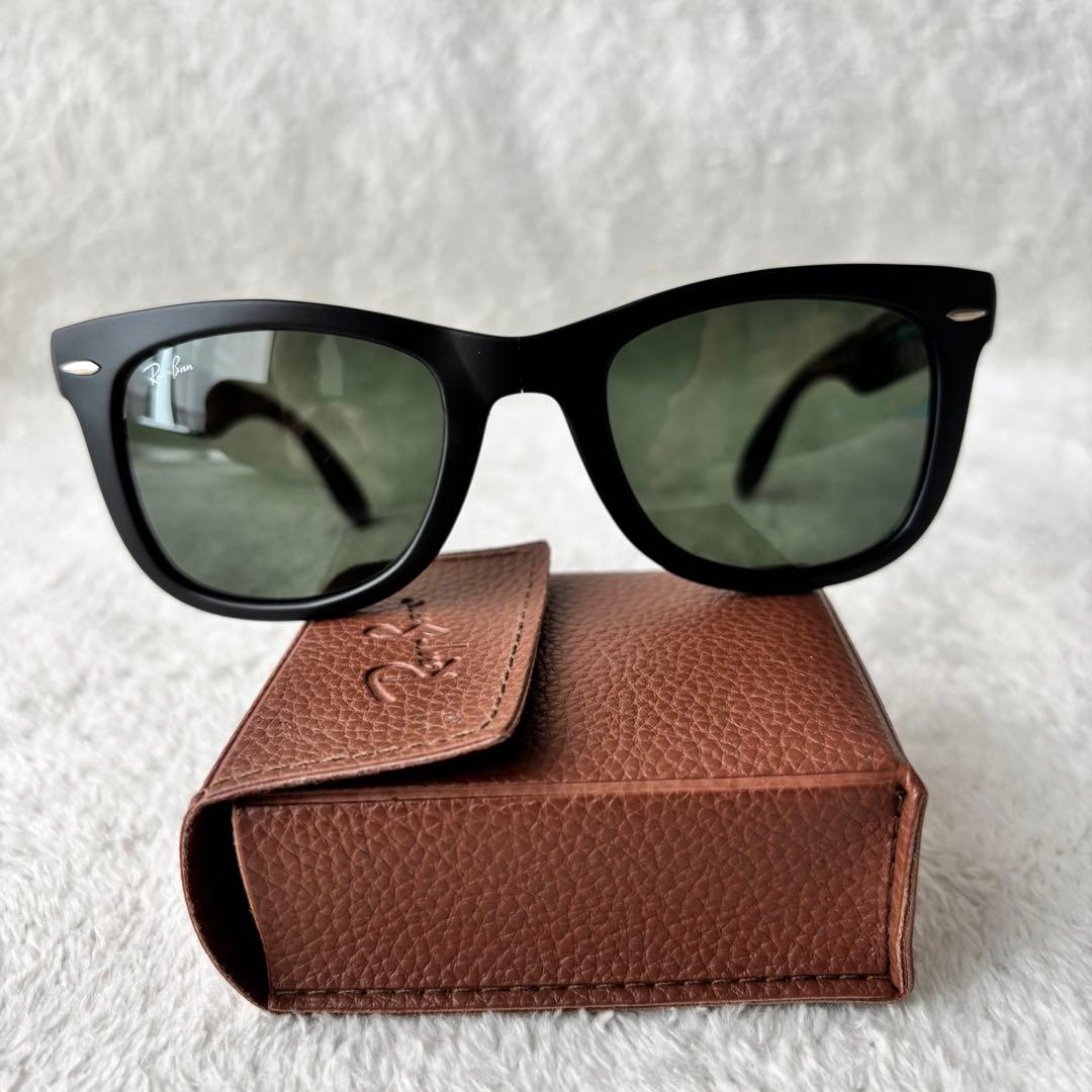 Ray-Ban レイバン WAYFARER 折り畳み サングラス 黒 イタリア製