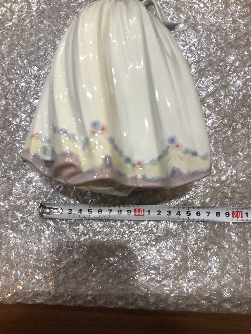 ブ*ブ様 LLADRO リヤドロ　シンデレラ　宮殿の階段で　陶器