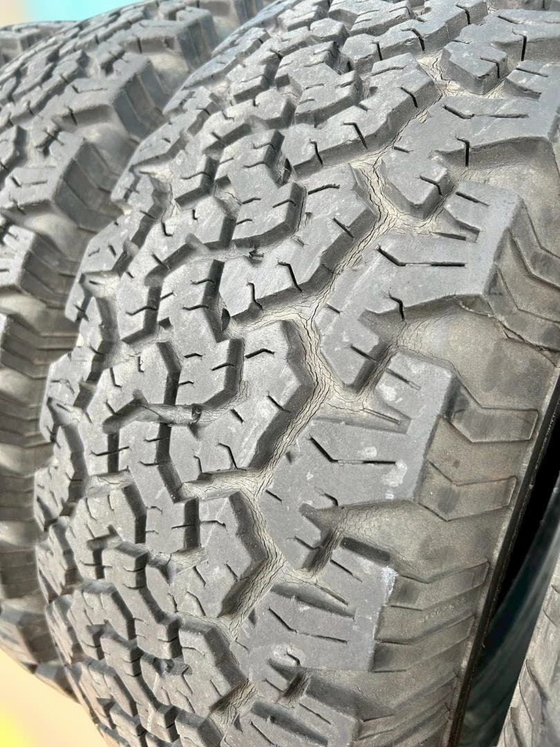 r*い様 BFGoodrich T/A LT265/70R16 117/114S