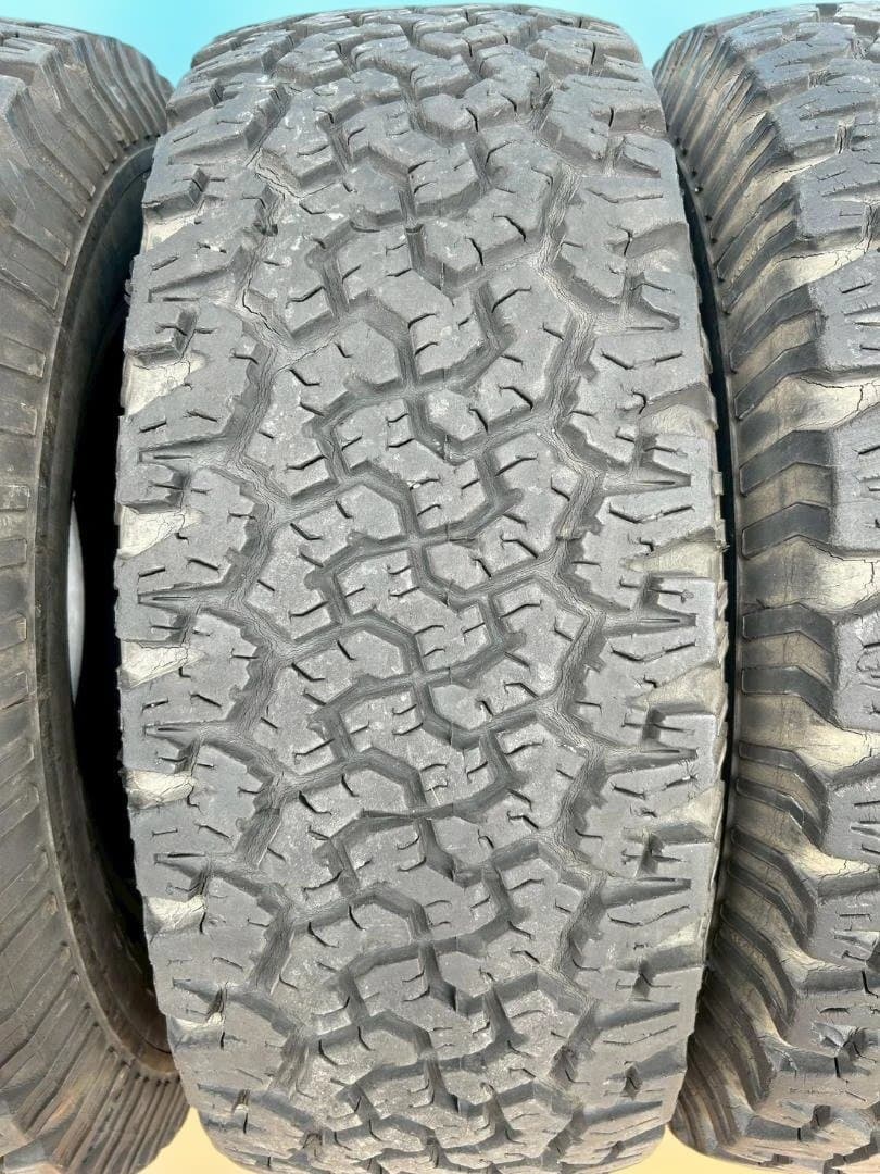 r*い様 BFGoodrich T/A LT265/70R16 117/114S
