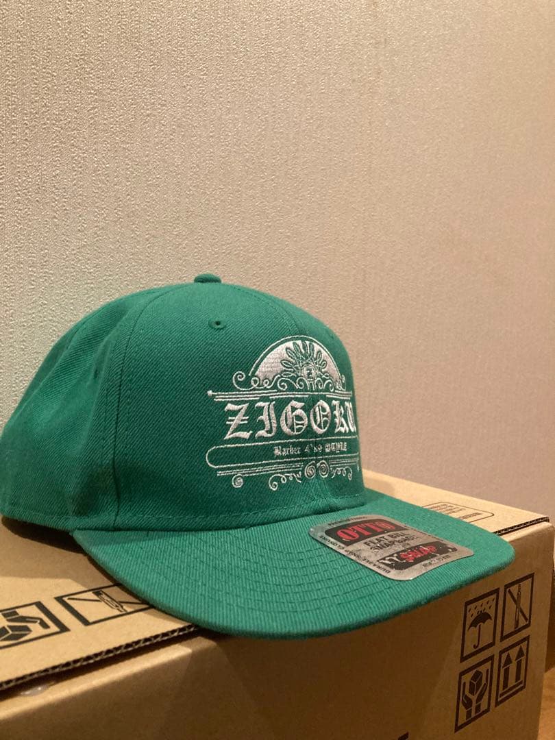速完！激レアなzigoku キャップ　デブスタ　美品　コレクションに是非