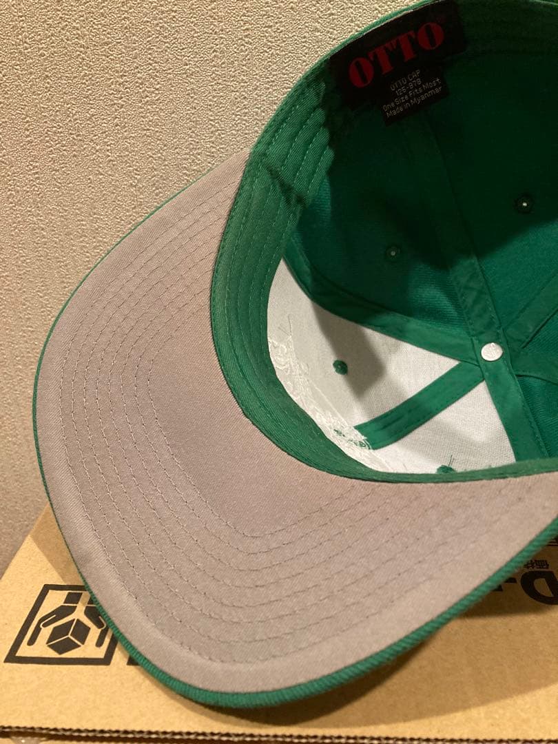 速完！激レアなzigoku キャップ　デブスタ　美品　コレクションに是非