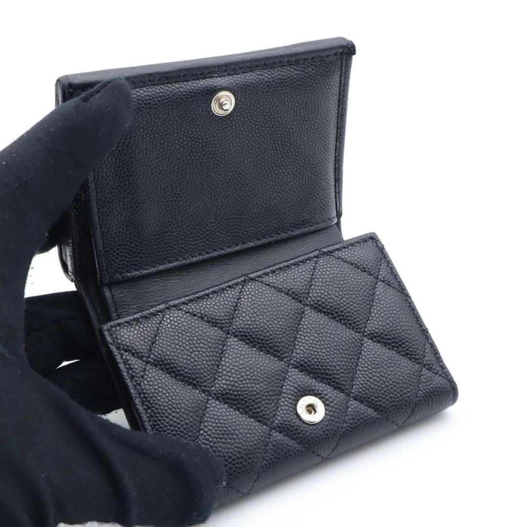 【超極美品】CHANEL 19 ディズヌフ　三つ折りコンパクト　キャビアスキン