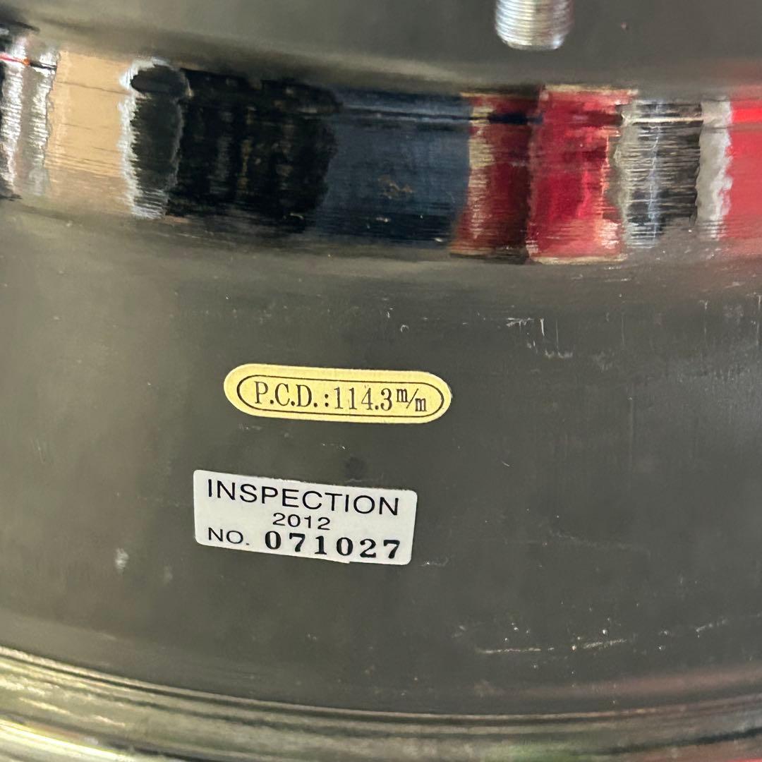 中古アルミ美品18x7.5 ヴェネルディ　メッキカラー　クラウン、アルファード等