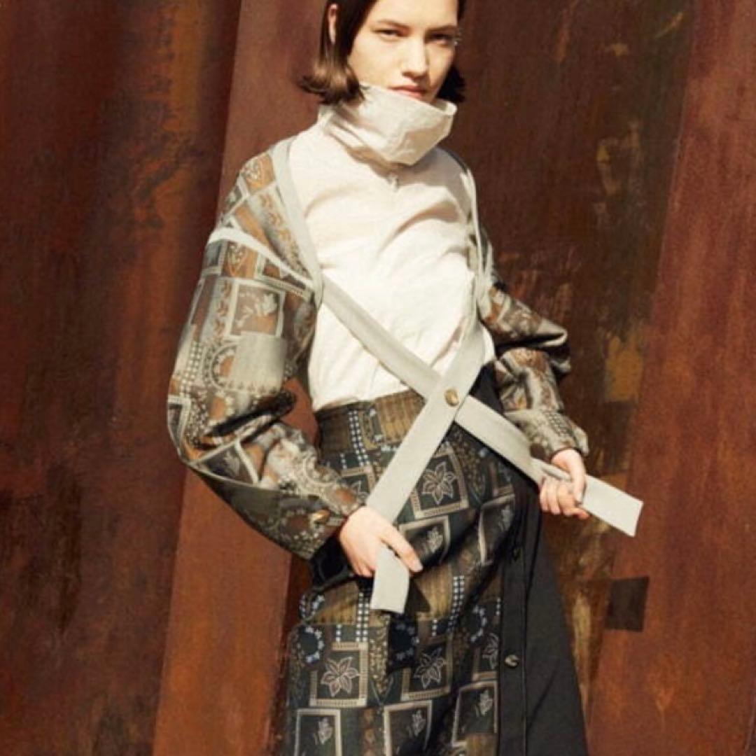 新品未使用】MURRAL LANDSCAPE JACQUARD BOLERO