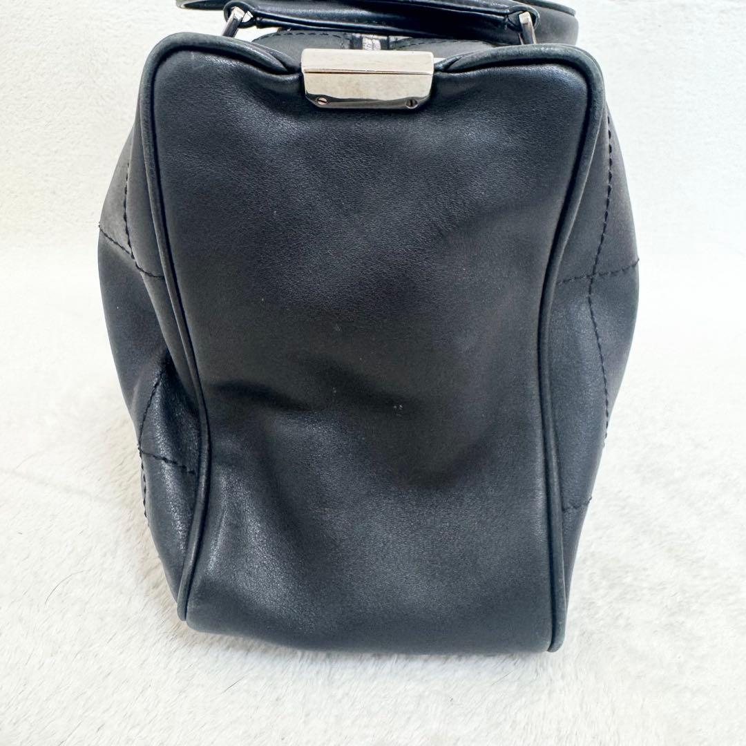 美品 CHANEL シャネル ミニボストンバック ブラック チョコバー レザー