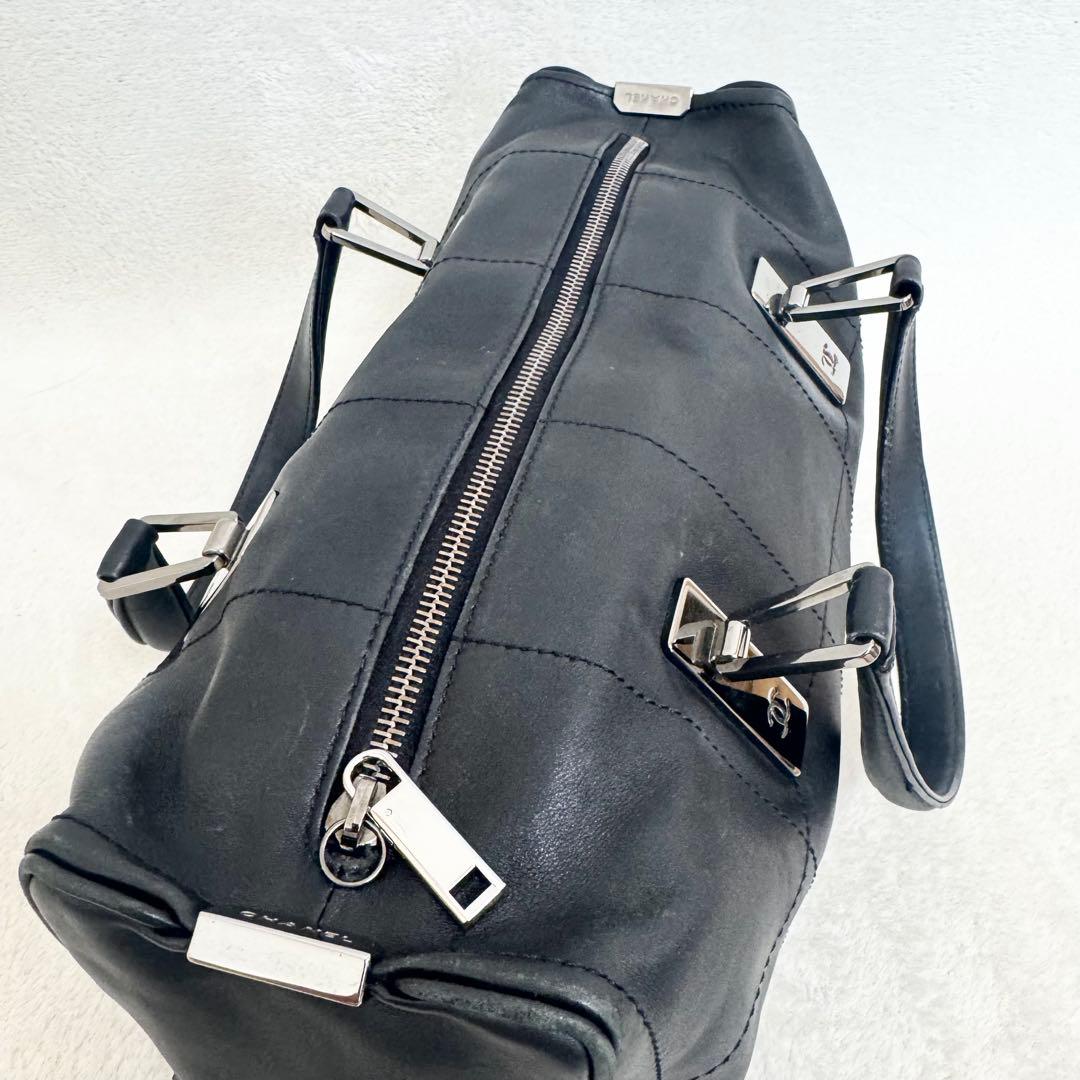 美品 CHANEL シャネル ミニボストンバック ブラック チョコバー レザー
