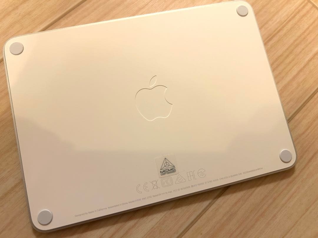 AppleのMagic Trackpad 2(第二世代)