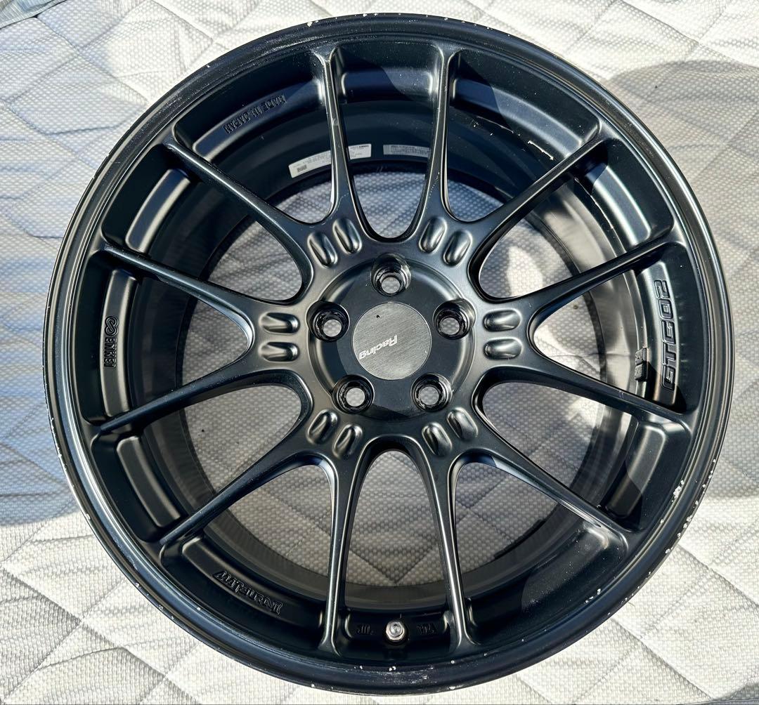 エンケイRacingGTC02 8.5J+40 PCD100 5穴 プリウス86
