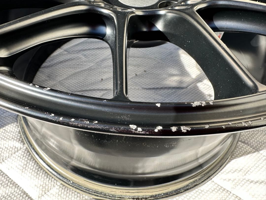 エンケイRacingGTC02 8.5J+40 PCD100 5穴 プリウス86