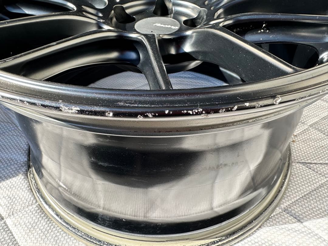エンケイRacingGTC02 8.5J+40 PCD100 5穴 プリウス86