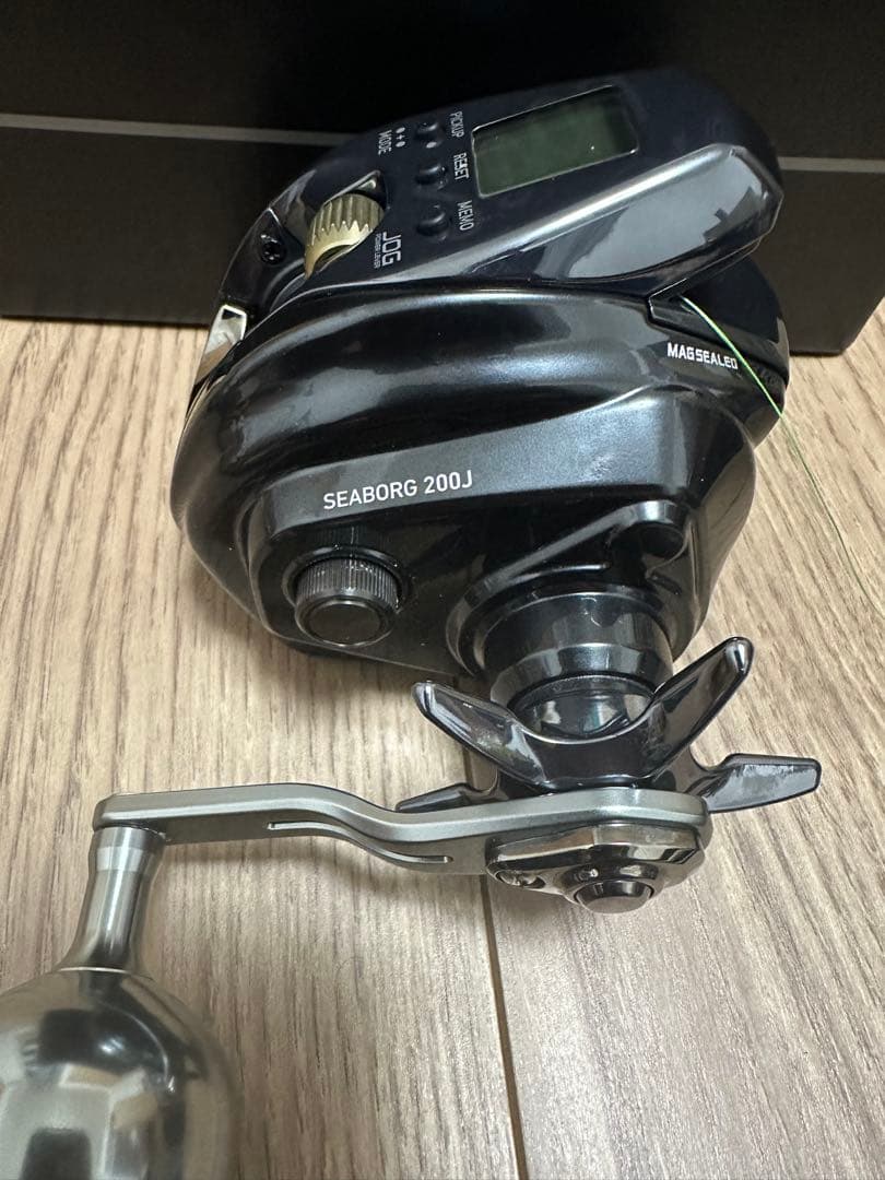 Daiwa ダイワ　SEABORG シーボーグ　200j 2022 右巻