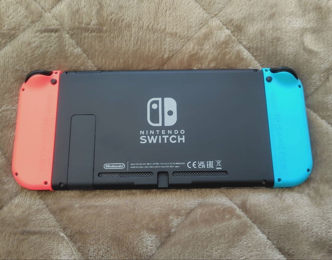 Nintendo Switch 本体 ネオンブルー/ネオンレッド 2024年購入