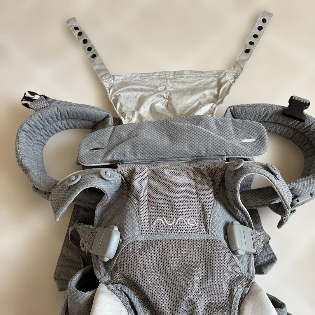 美品　NUNA CUDL 抱っこ紐 フロスト　グレー ヌナ　カドル