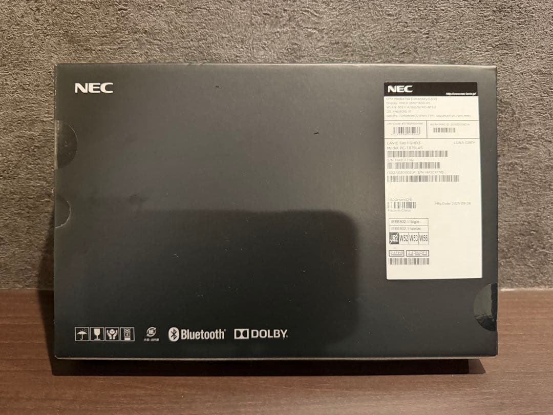 LAVIE Tab T11Nタブレット　タブレットケース付き